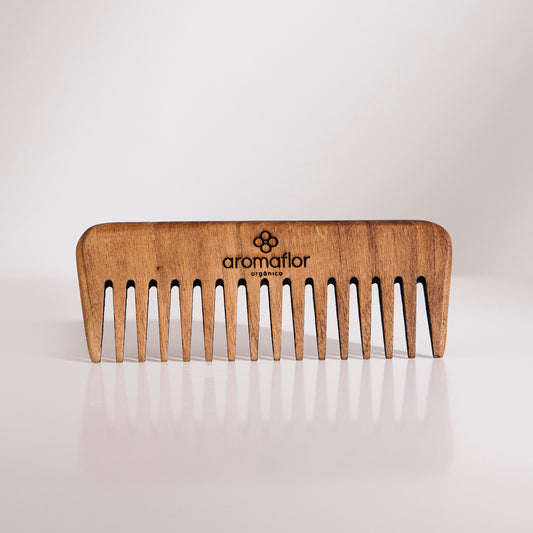 Wooden comb
